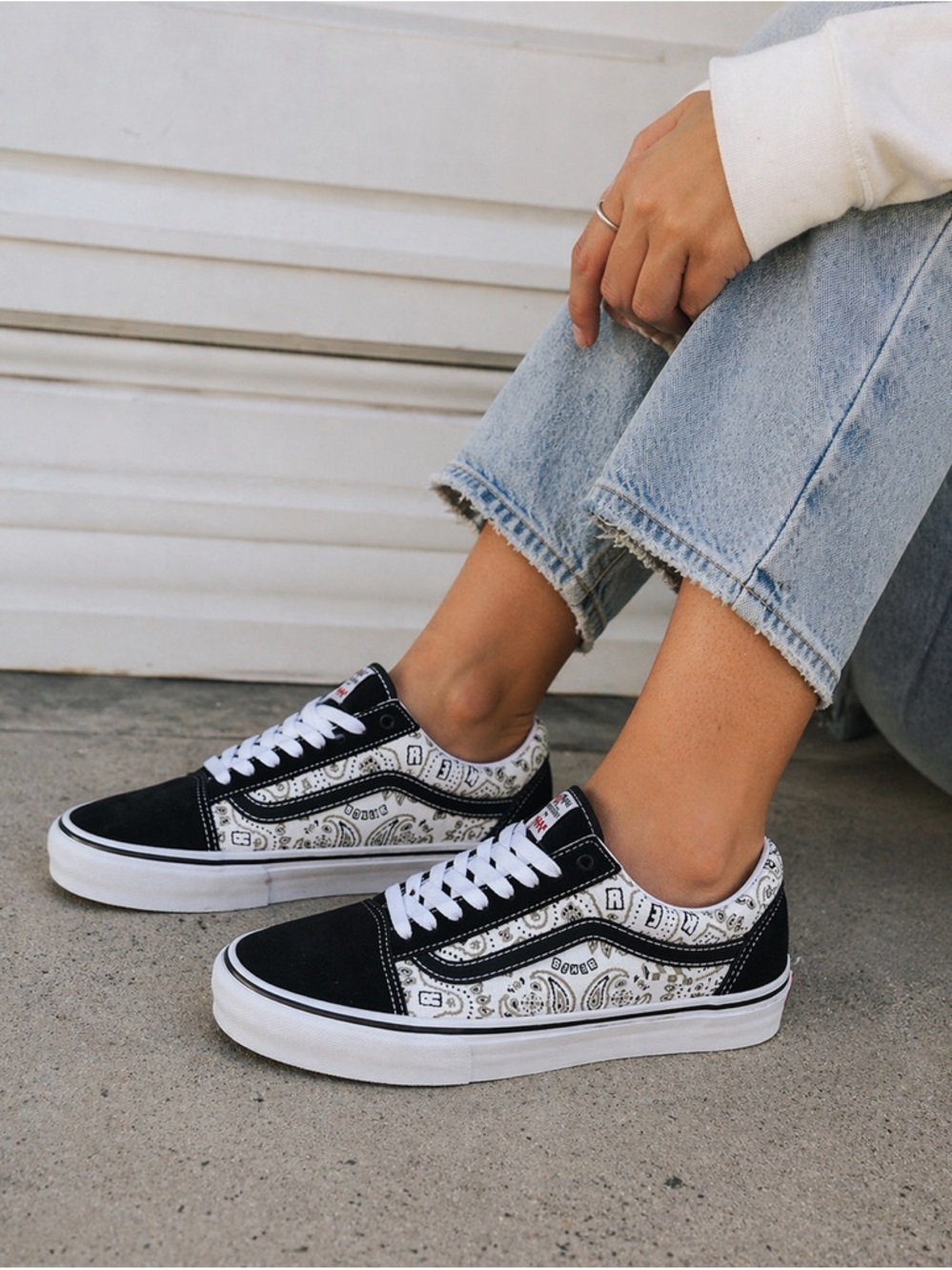 Vans Old Skool x Baker Bandana Black White Men 8 Women 9.5 Skate Shoes - Picture 2 of 10